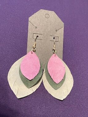 Trio-Layer Leaf Dangle Earrings in Purple, Black, & Grey